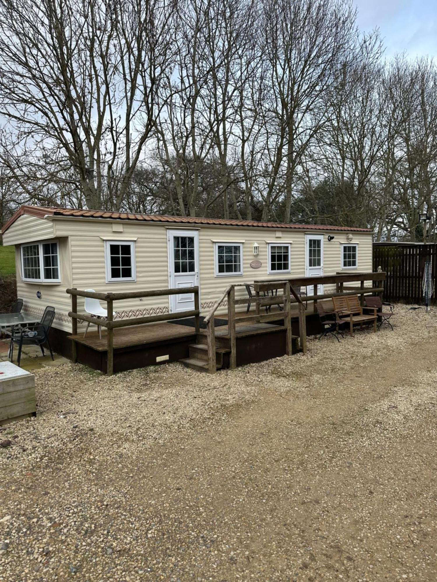 Static Mobile Home Set In Our 20 Acres Of Farmland Horspath Exteriér fotografie